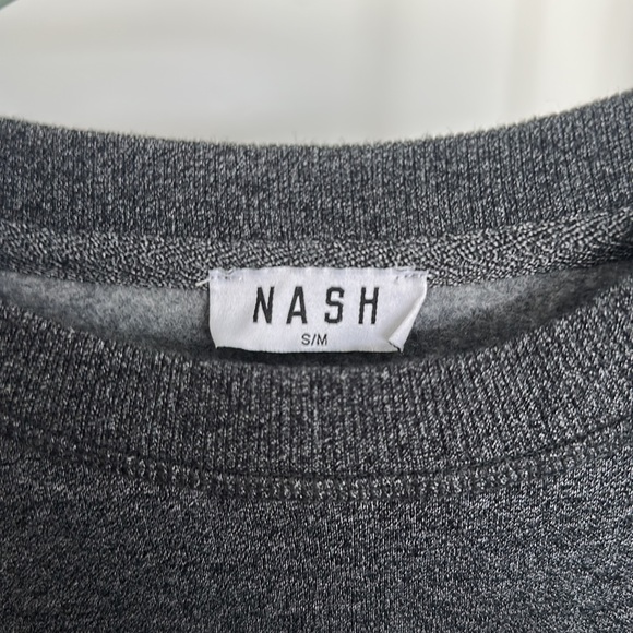 NASH sweater - Picture 3 of 3